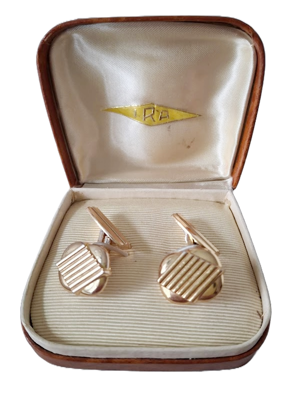 Vintage gold-plated cufflinks with diamond design