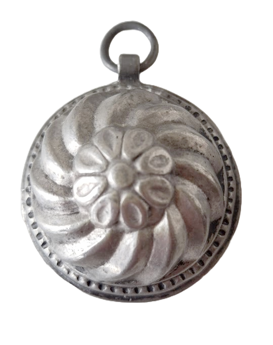 4 antique moulds for chocolate