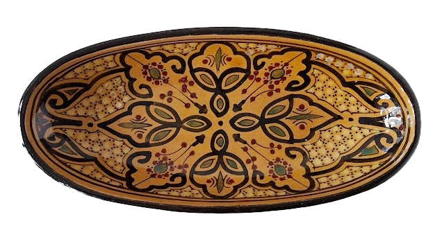 Oval ceramic bowl from Tunisia, vintage
